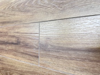 Кварц вінілова підлога Solid floor Дуб Ховден 2519